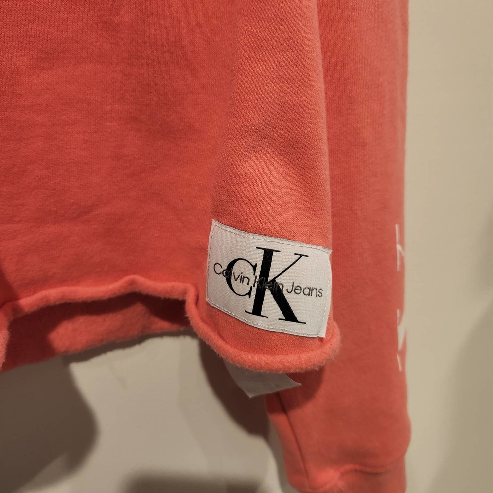 Calvin Klein Jeans Womens Pink Logo Crop Top Hoodie Size Medium 90's Retro Y2K - Picture 2 of 8